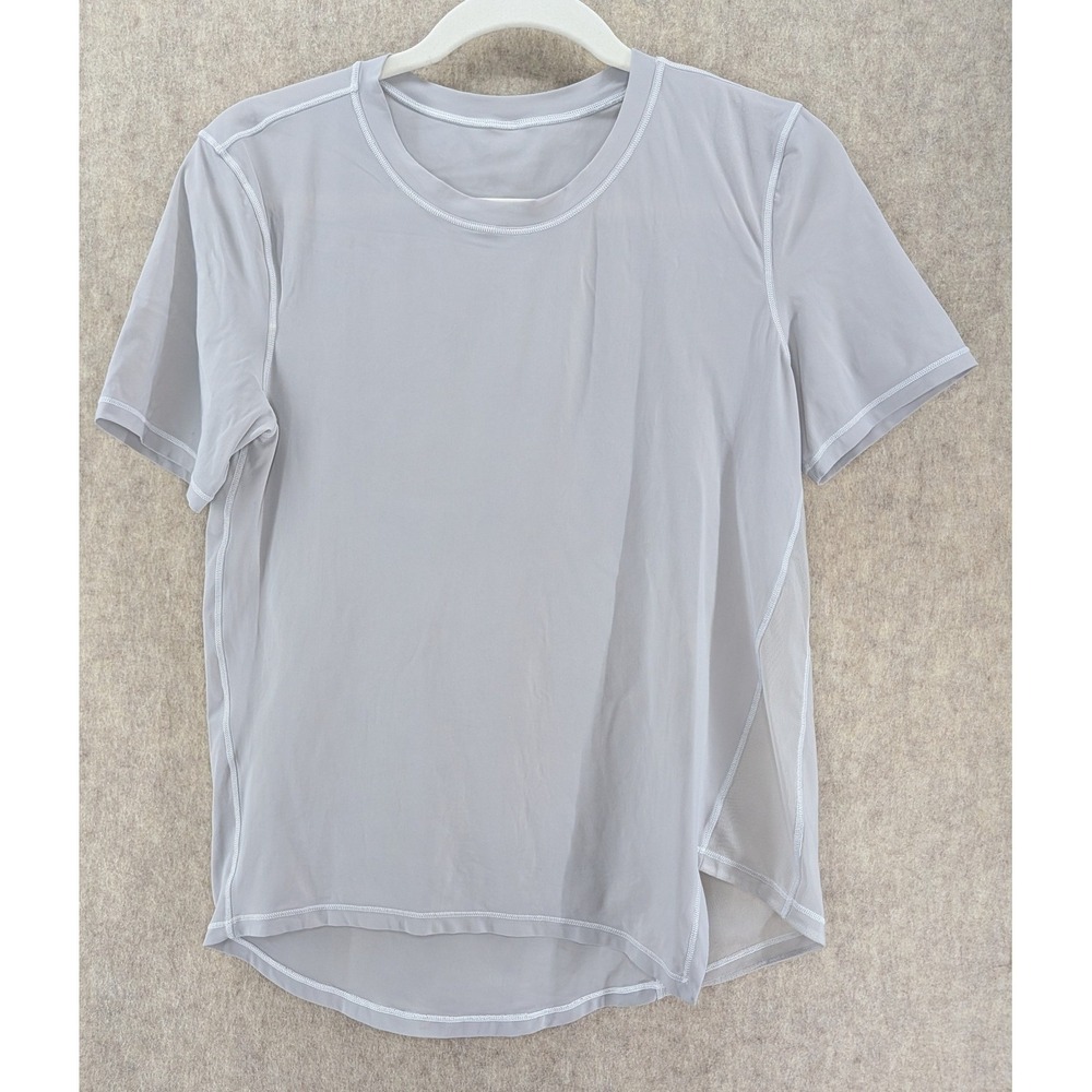 Lululemon Angle Your Strength short sleeve shirt light grey, Medium